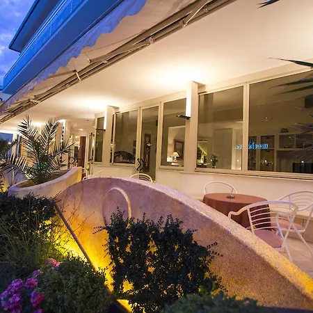 Casa Portofino Rooms&breakfast Отель Чезенатико