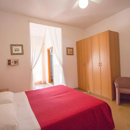 Casa Portofino Rooms&breakfast Отель Чезенатико