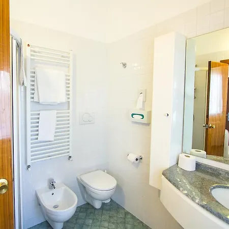 Casa Portofino Rooms&breakfast Чезенатико