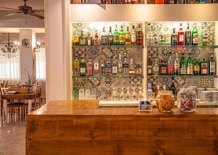 מלון Casa Portofino Rooms&breakfast