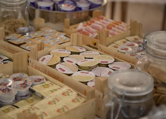 Casa Portofino Rooms&breakfast מלון צ'סנטיקו